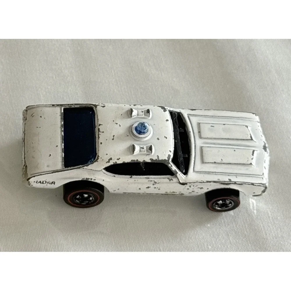 Hot Wheels Redline Olds 442 Police Cruiser Car 1969 White Made In Hong Kong